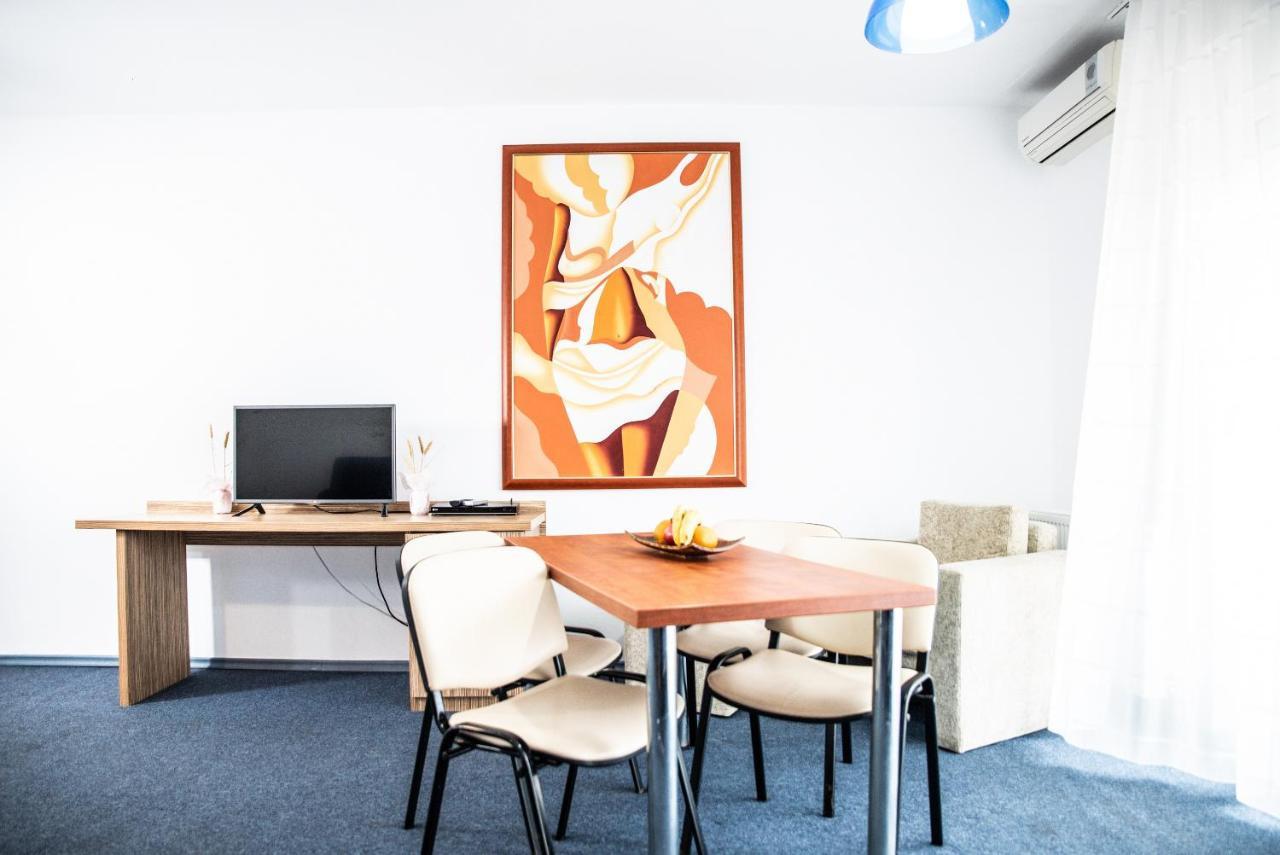 Club Onix Apartments Neptun Eksteriør billede
