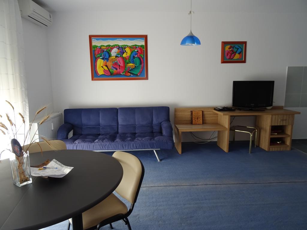 Club Onix Apartments Neptun Eksteriør billede